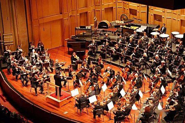 交响曲演奏完整版 e03d789805464499b0aac7953fc0ad27.jpeg