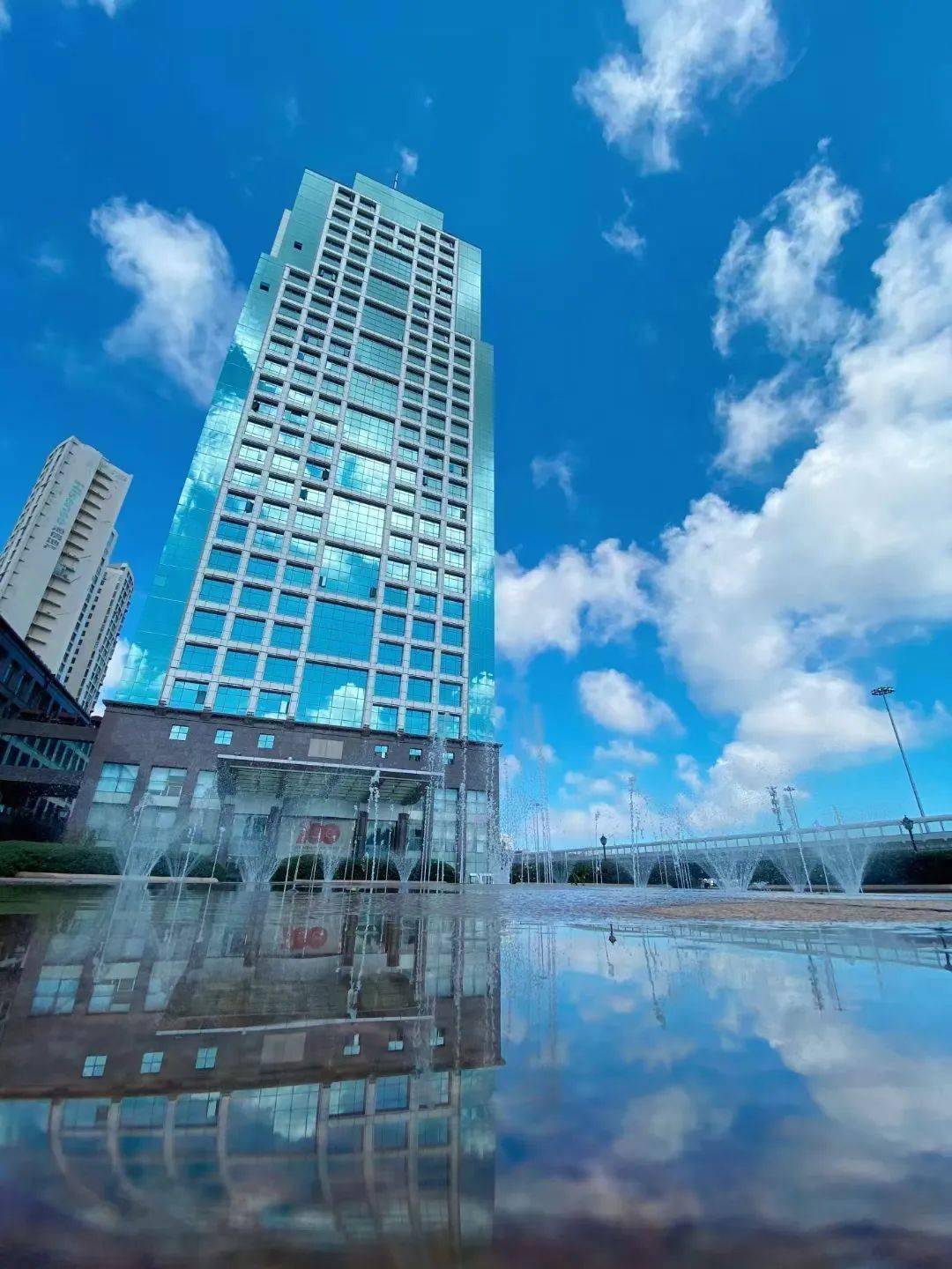 8月15日(本周日)早上7:40,各位车友在广电大厦( 宁夏路200号 )集合