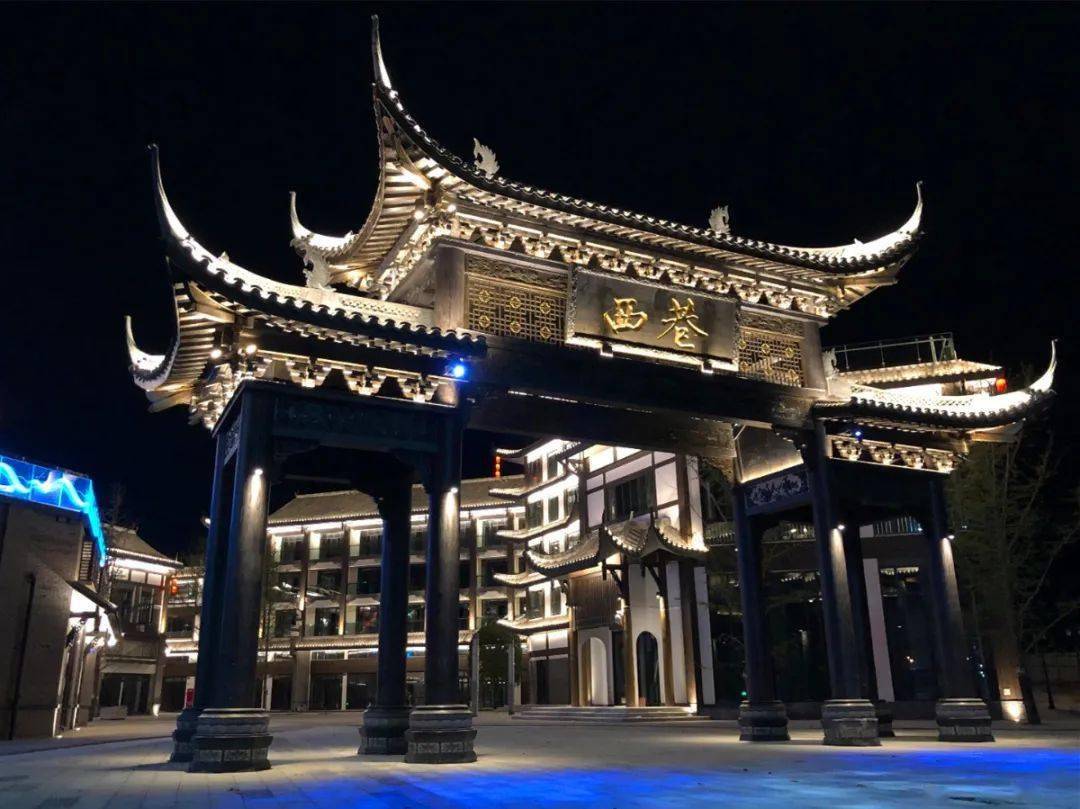 多图预警|南充这个新商业夜景太漂亮了!快来看