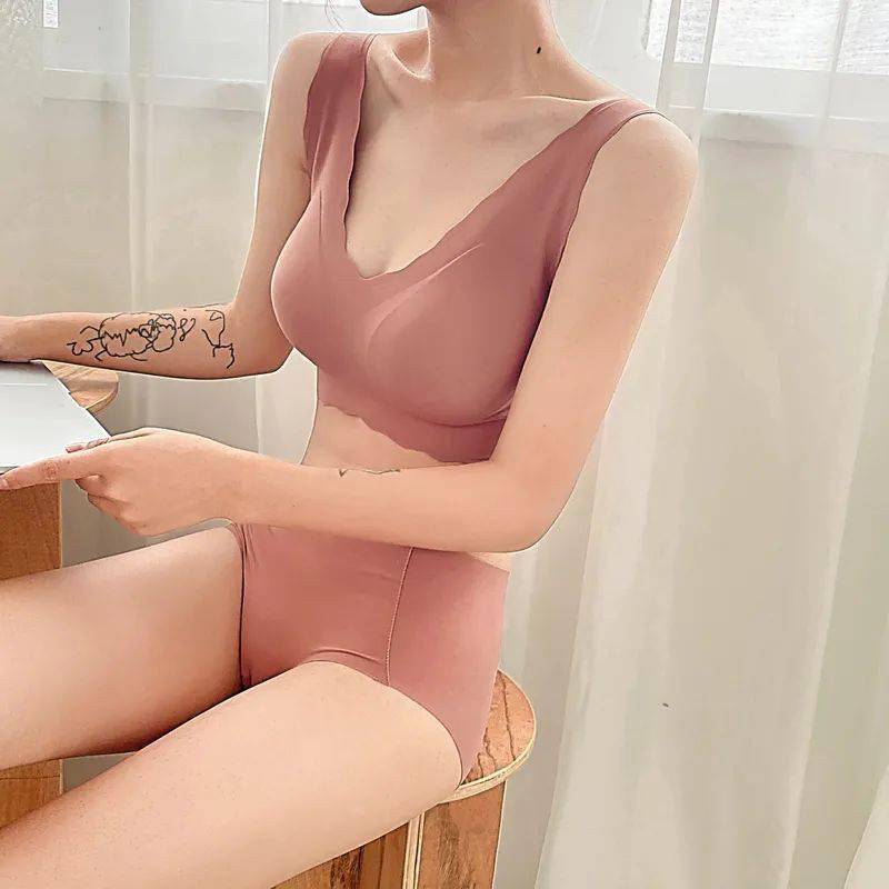 全网|明星“伪真空”上阵,全网居然都在学?!裸感无痕,我已经沦陷……