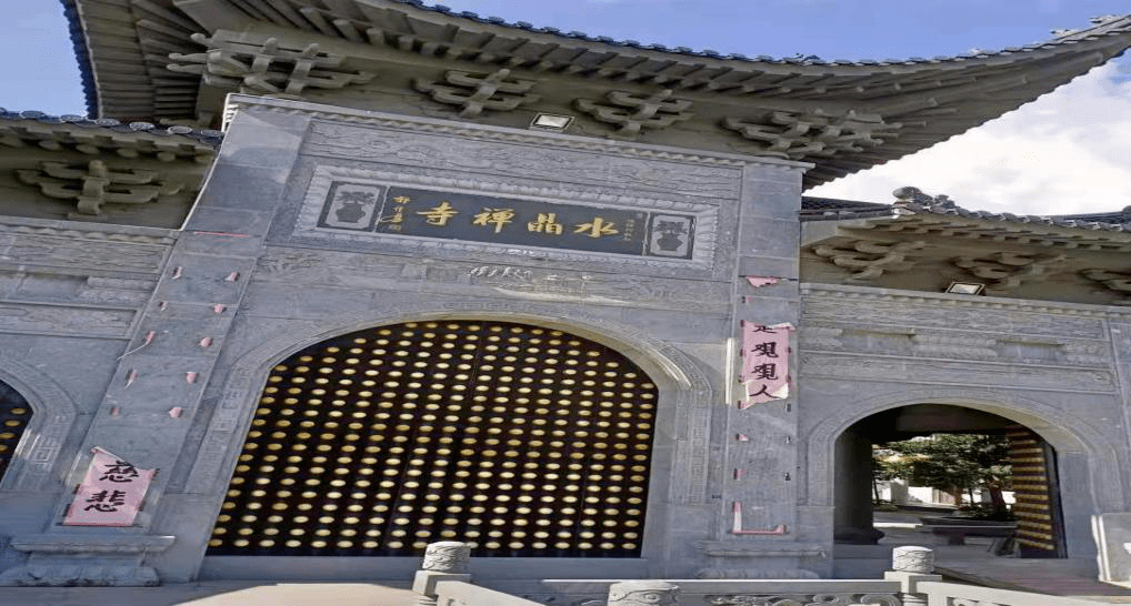 冯家旧宅闭柴关，一路寒山万木中指什么生肖解答最佳