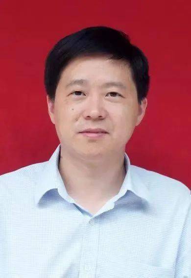 任命喻军为奉新县人民政府副县长,代理奉新县人民政府县长职务.