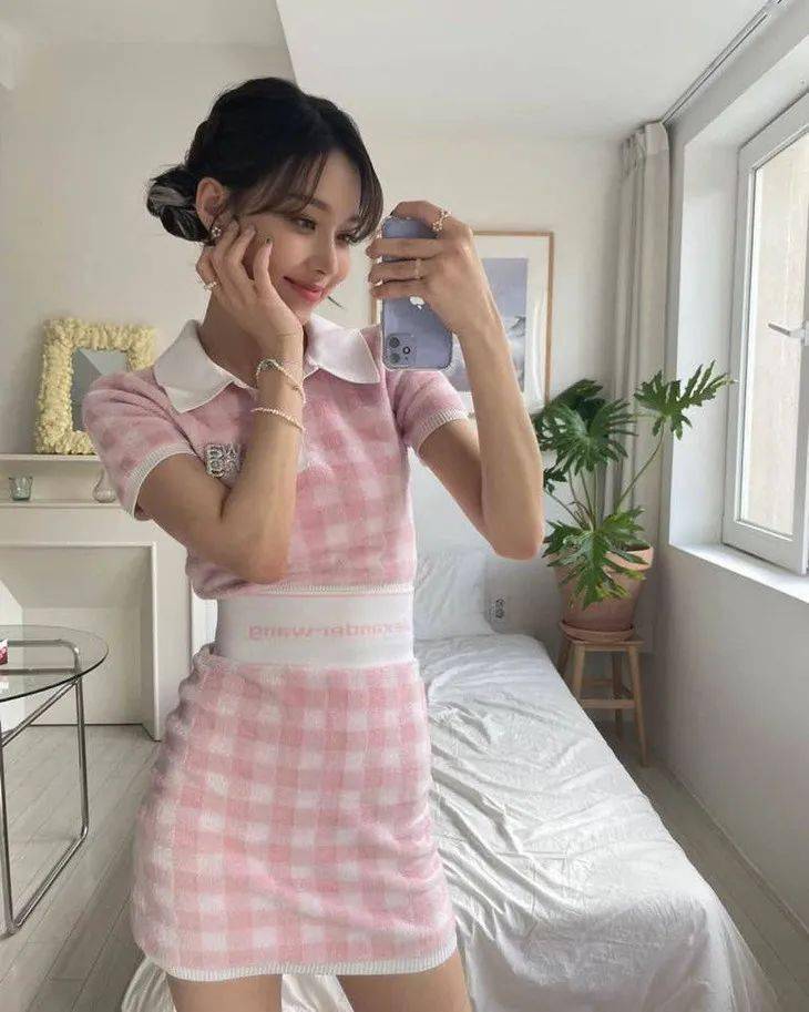棋盘|衣品挖绝机 | 私服翘楚杨幂的棋盘格，不显胖！