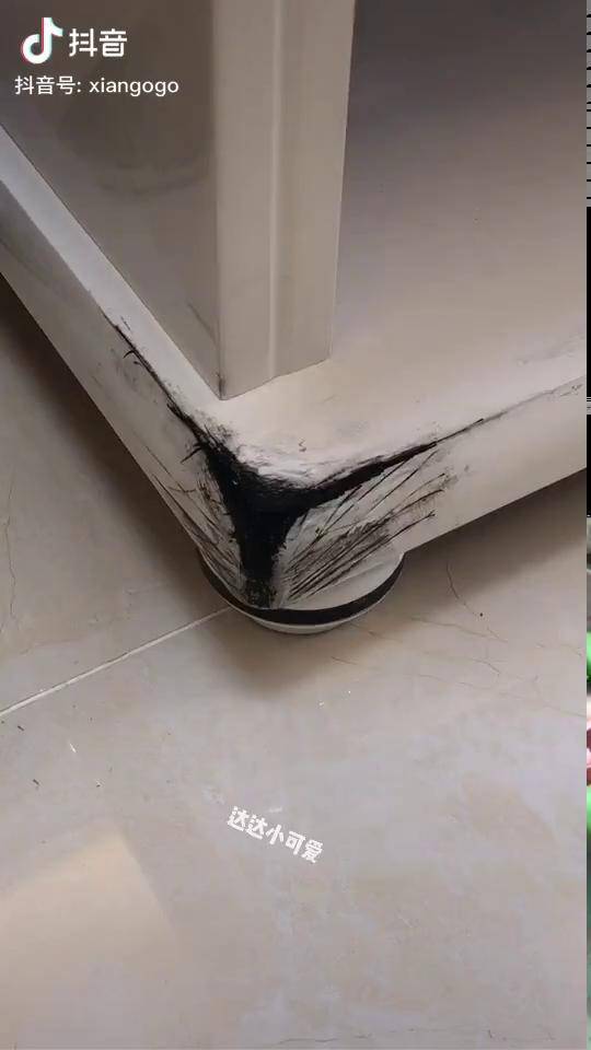 墙面乱涂乱画家具掉漆的都可以自己动手一喷搞定年货跟我dou回家