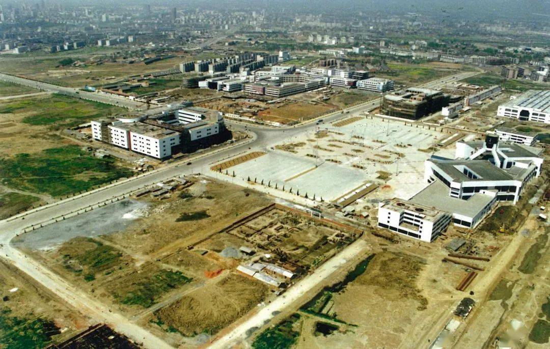 合肥餐厅排行榜_100个城市消费者满意度排名出炉!合肥排……