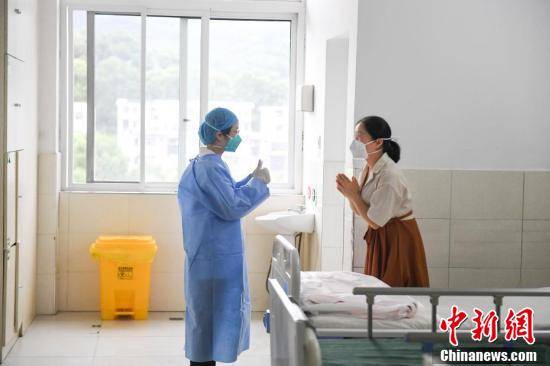 疫情|湖南张家界新冠肺炎疫情首批3名患者出院