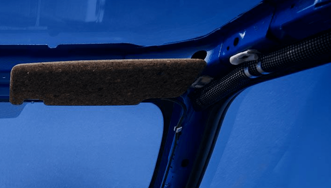 史上最寒酸宝马mini安全气囊都裸露在外