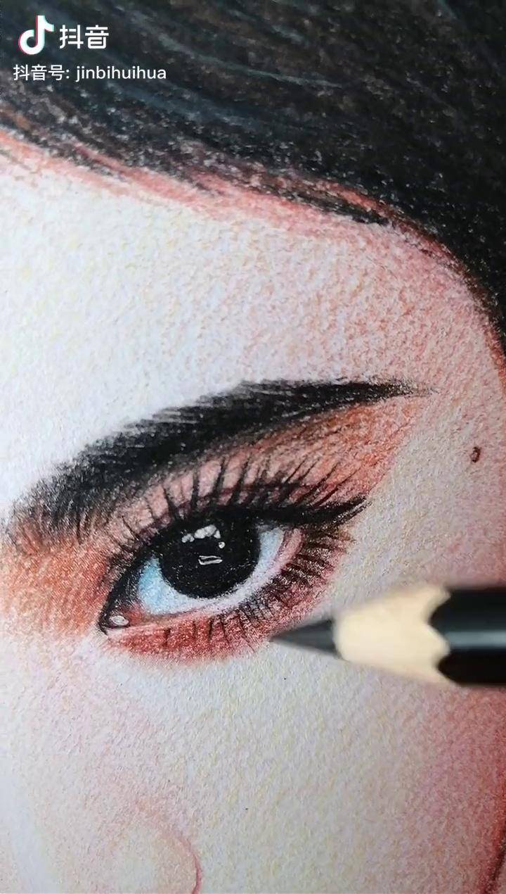 彩铅画像 鞠婧袆 给她上个复古大浓妆,这野生眉,妥妥的大美妞一枚