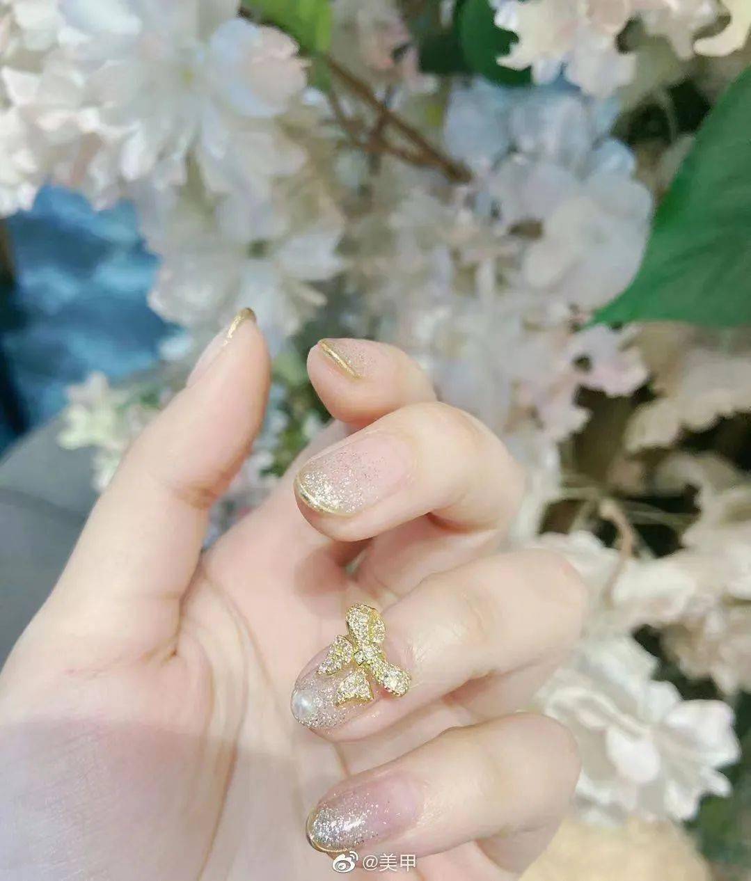 zcj|100款纯欲风“渣女美甲”！好看到爆炸，超显手白！