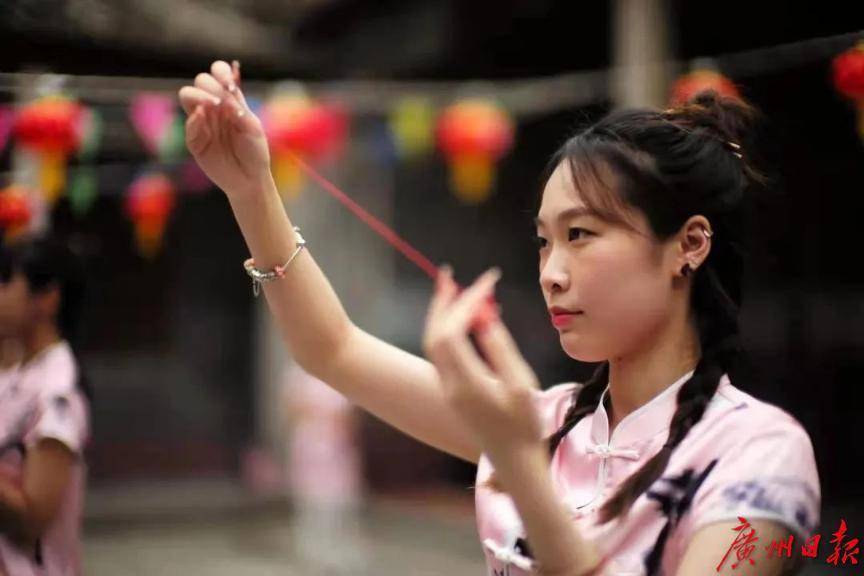 广州天河珠村:明德堂里拜七娘,乞巧礼俗显诚心