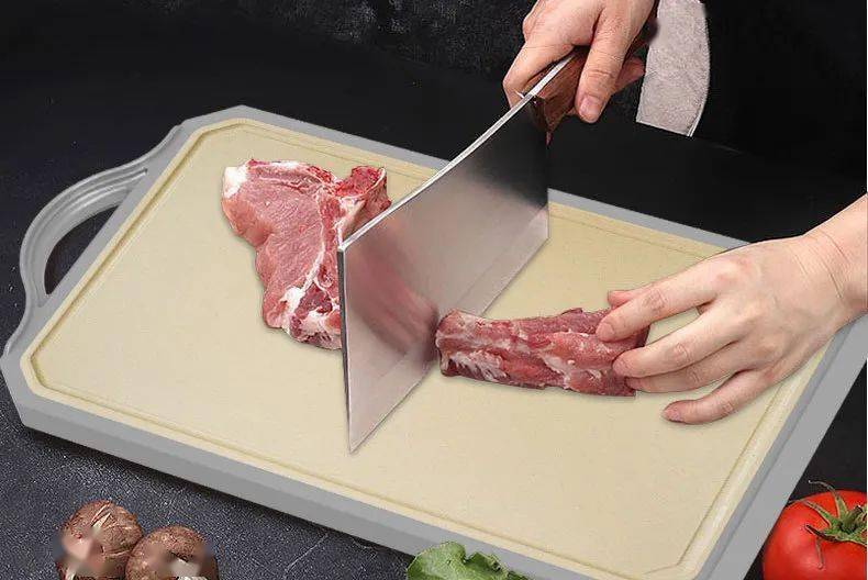 菜板|德国用不锈钢造「变态」菜板，颠覆传统设计，99%抗菌，一板两用只要69元~