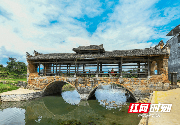 湖南道县：丽影风雨桥（图）