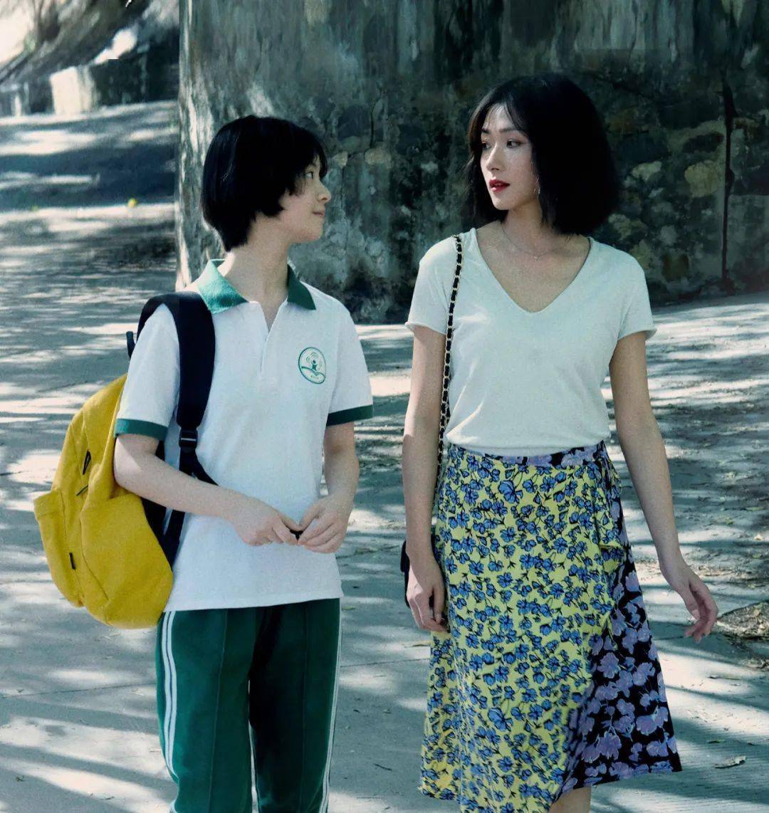 本色出演叛逆少女?被这个00后"问题女孩"圈粉了!