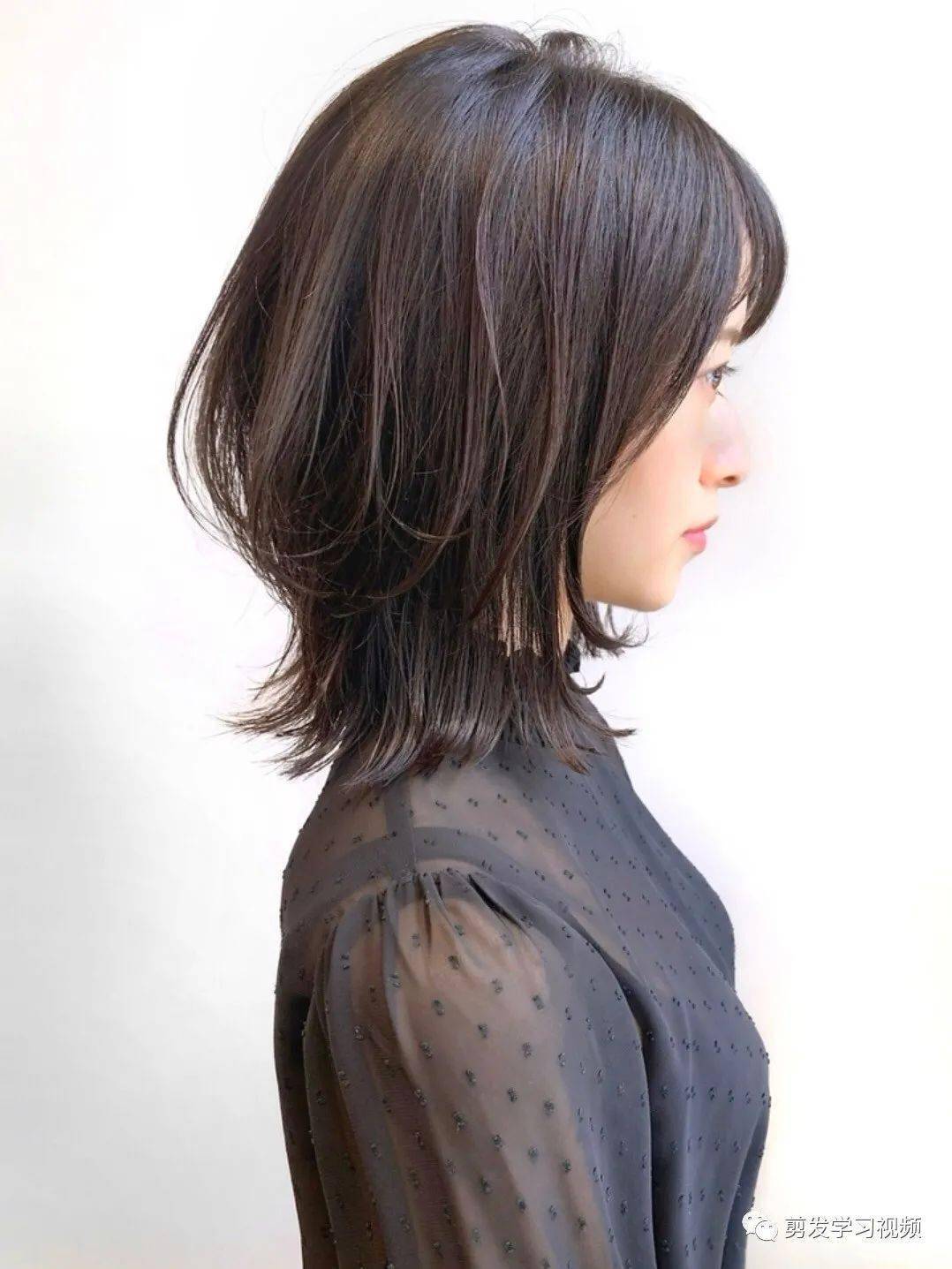 2021超级流行辛芷蕾同款中高层次感发型