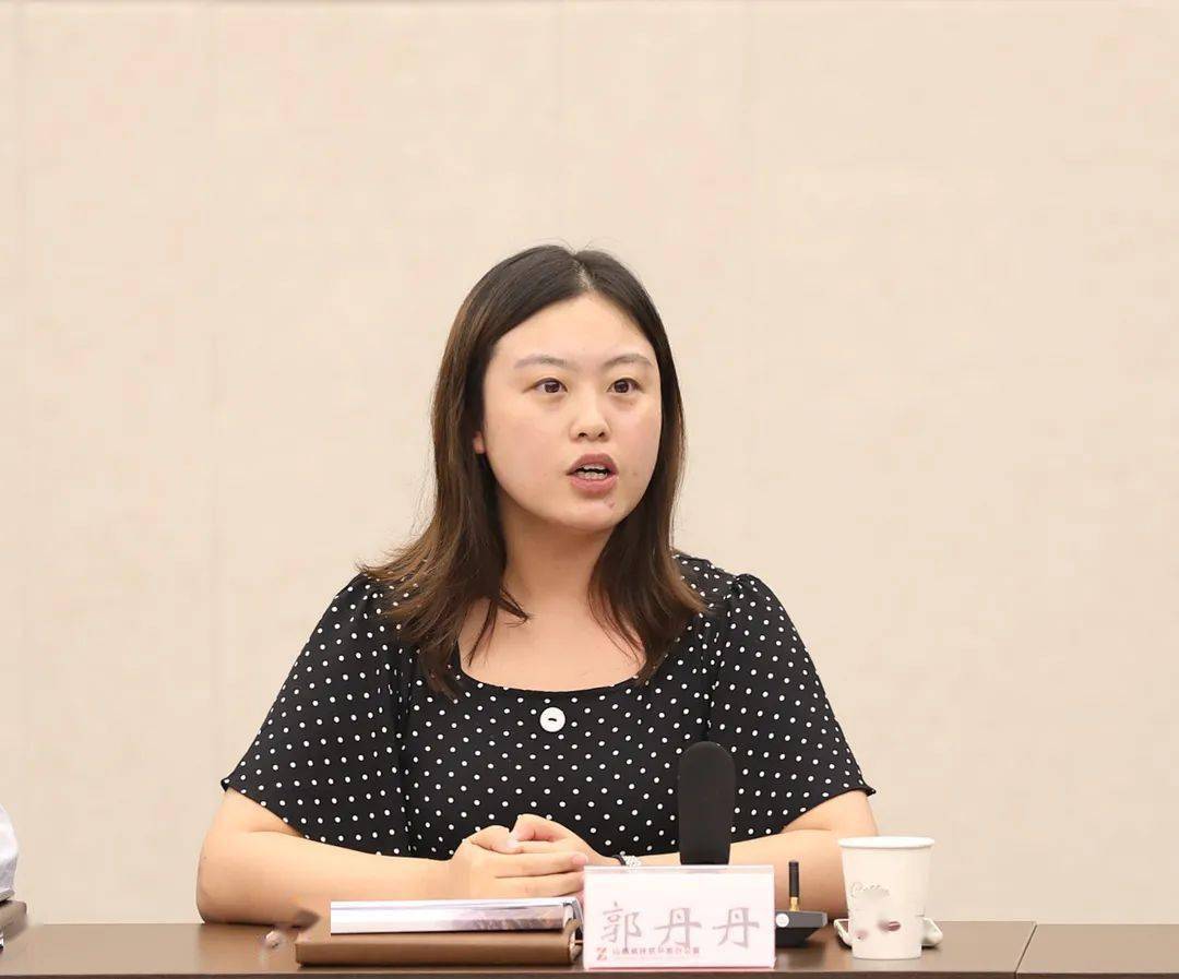 郭丹丹南通大学乡村振兴召唤着我们,激励着我们.