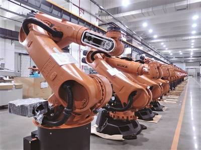 机器人|广州海关监管机器人加工贸易 1月-7月进出口值达20.8亿元