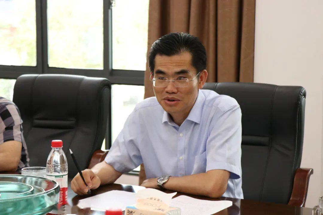 副市长,市公安局长熊小青走访调研挂点联系拟上市企业