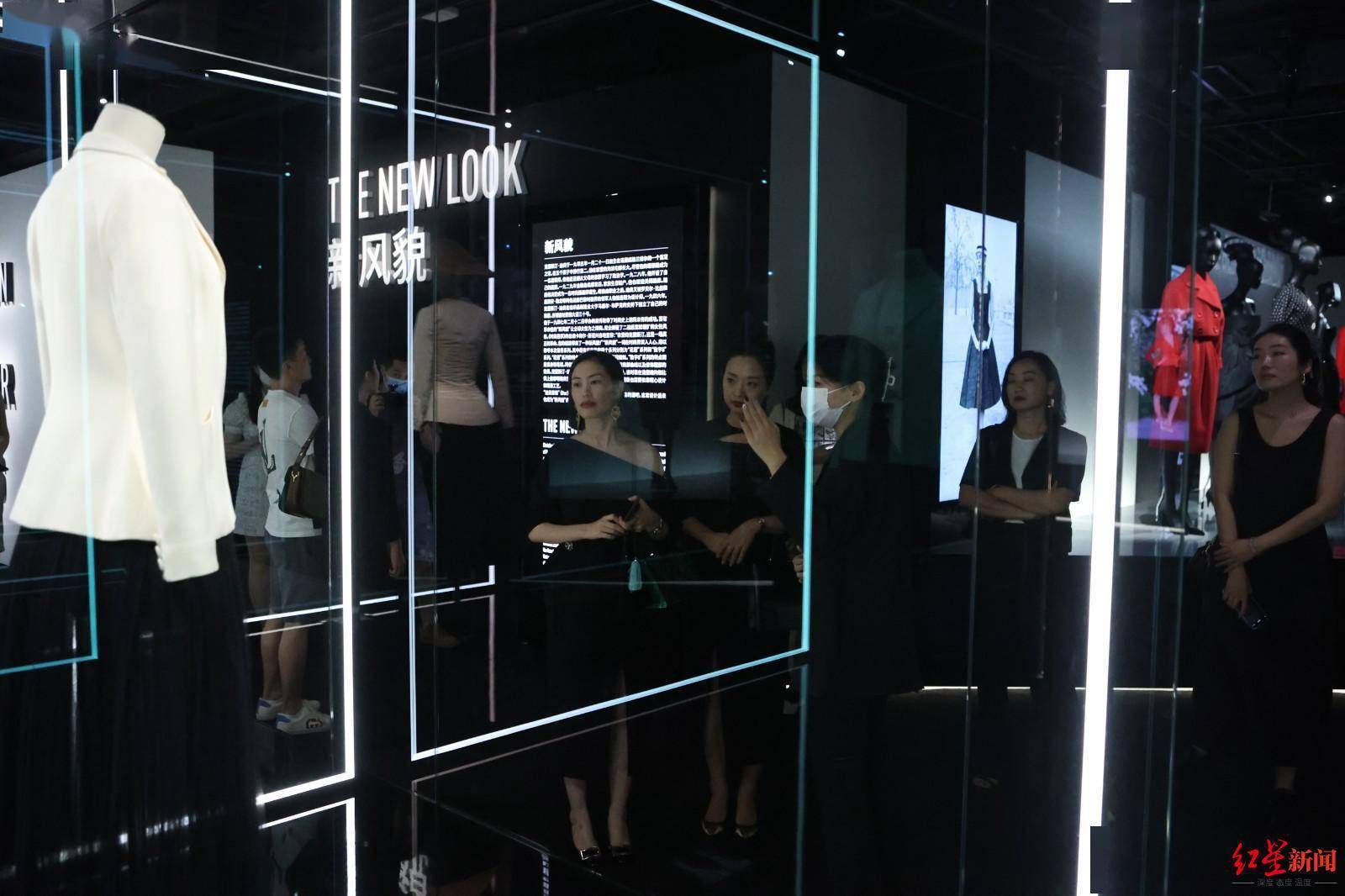 吴傲寒|踏雨而来尽兴而归，DIOR & 成都商报之夜优雅ending