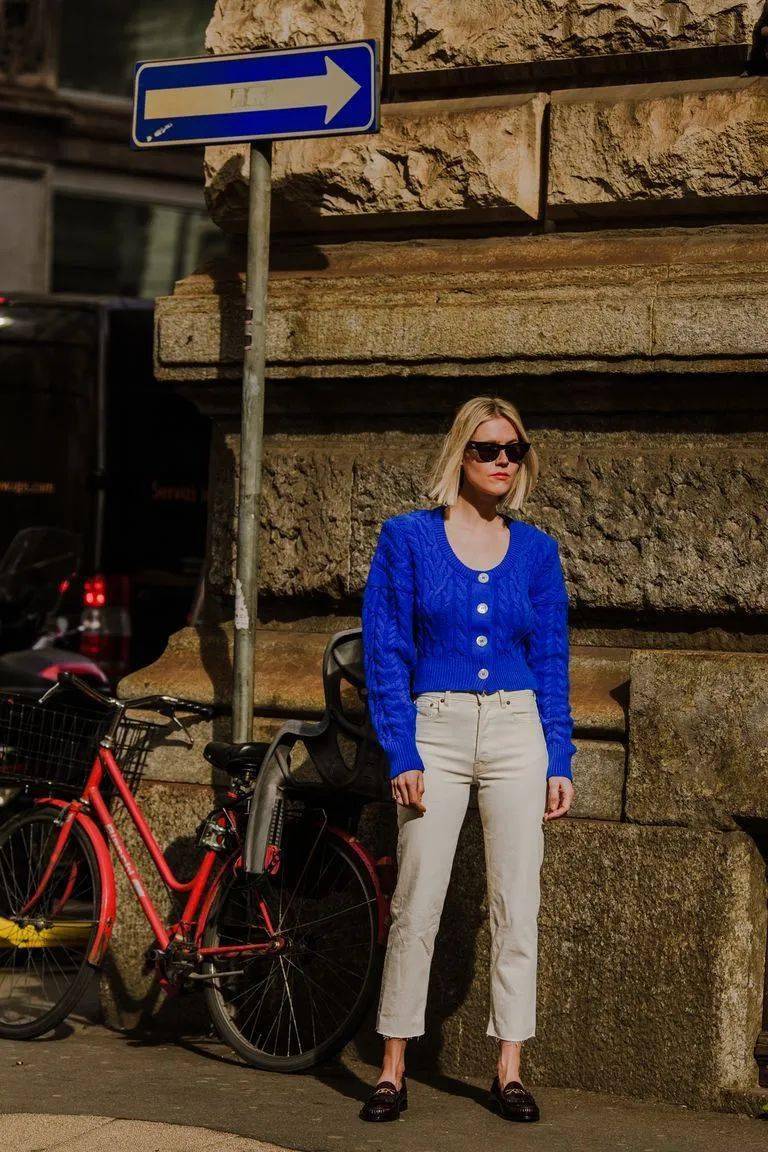 蓝色|初秋换季穿“ 奶奶衫 ”呀，太好穿了！