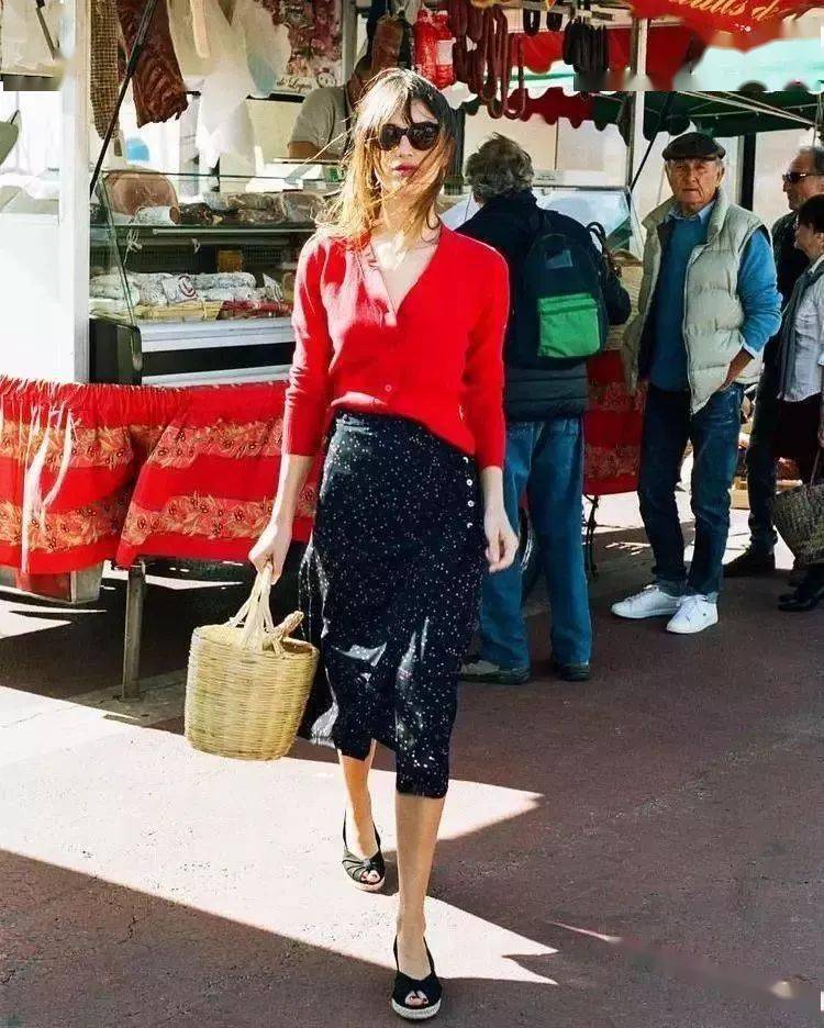 蓝色|初秋换季穿“ 奶奶衫 ”呀，太好穿了！