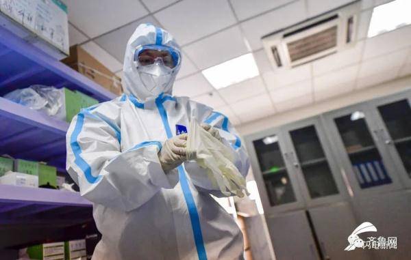 争分夺秒|为病例诊断“一锤定音”，为疫情防控“争分夺秒” 这就是新冠病毒检测员的日常工作
