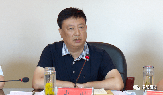 危旧必拆 违建清零 昭阳区提出拆违拆旧工作要求