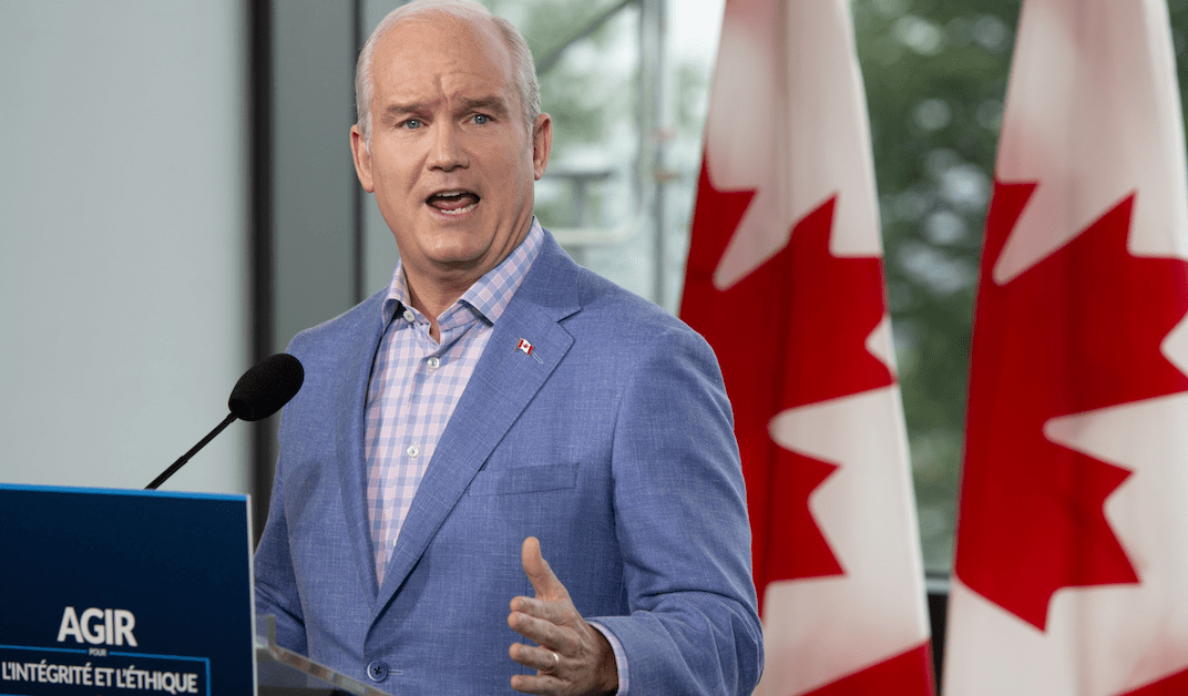 保守党:艾林·奥图尔外界普遍认为,特鲁多冒着第四波疫情来袭的风险