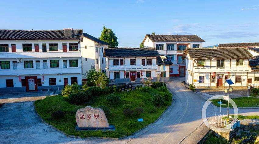 "井"上添花 乡村振兴看大"景"_大井村