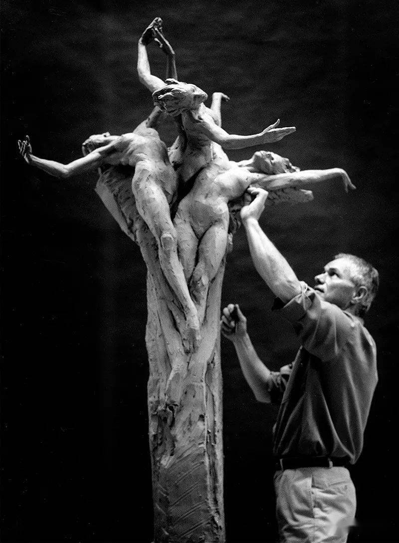 人体,永远是最美的形态!