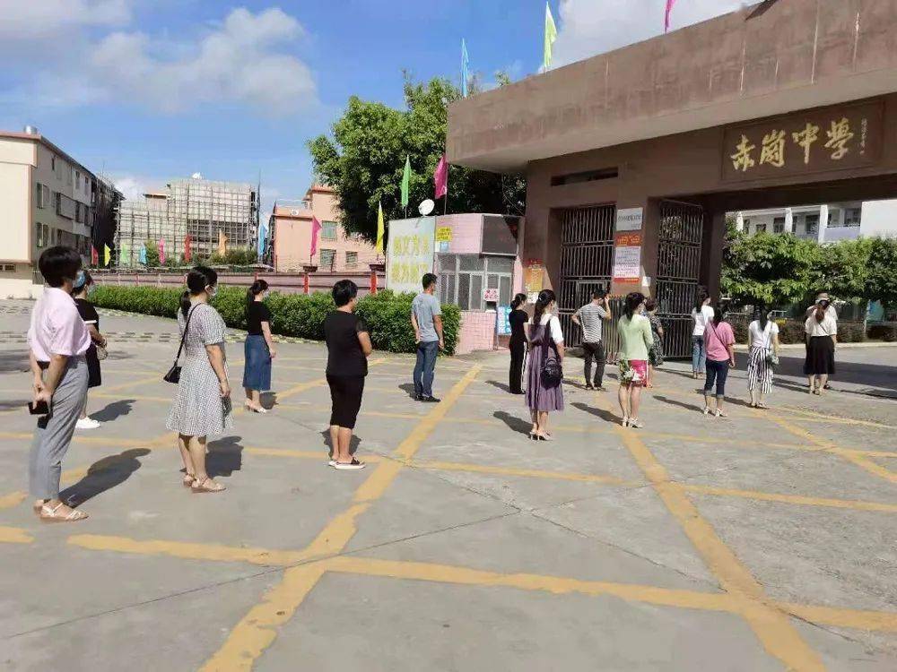 防疫演练备战开学赤岗山小学开展疫情防控应急演练