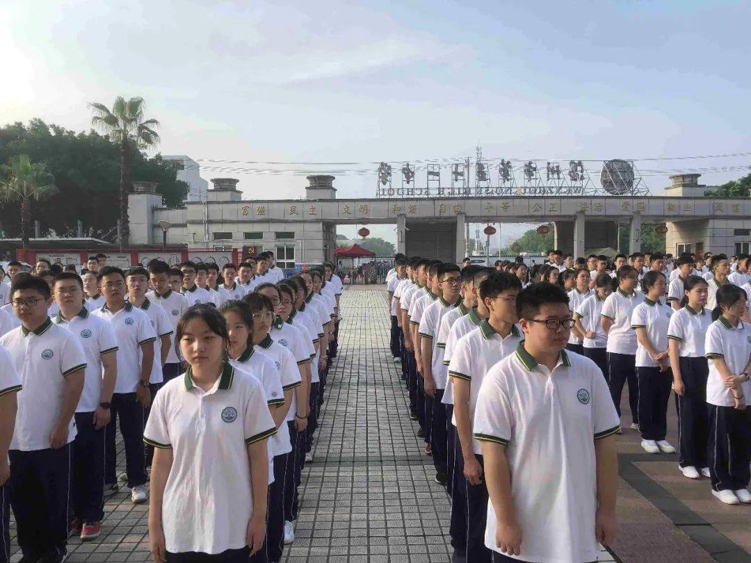 南宁市青秀区4所“高大上”中小学将投入使用 新增中小学学位7000余个|开泰|青秀区|南宁市_新浪新闻