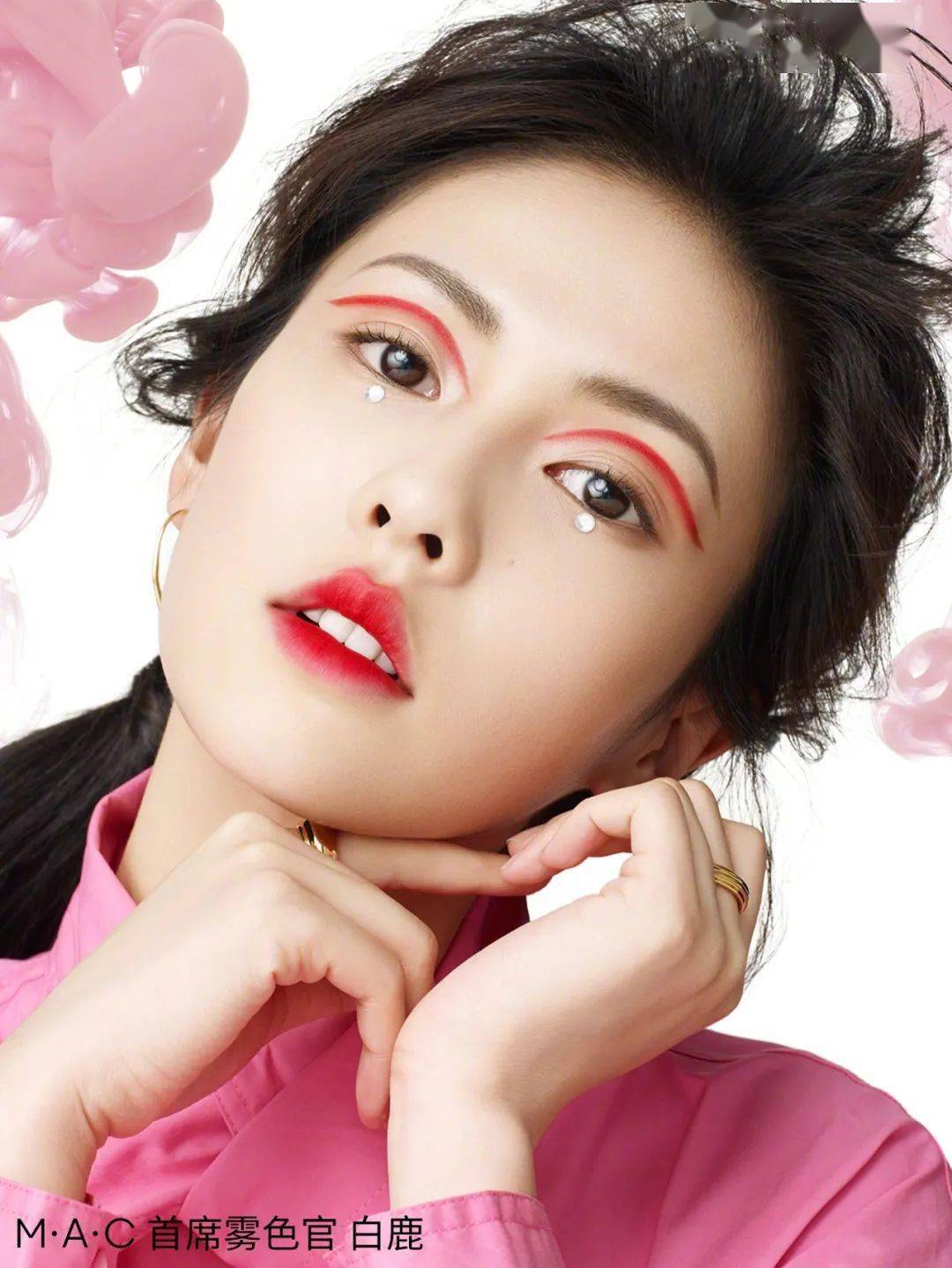 为什么mac代言人海报,总是让人一言难尽?