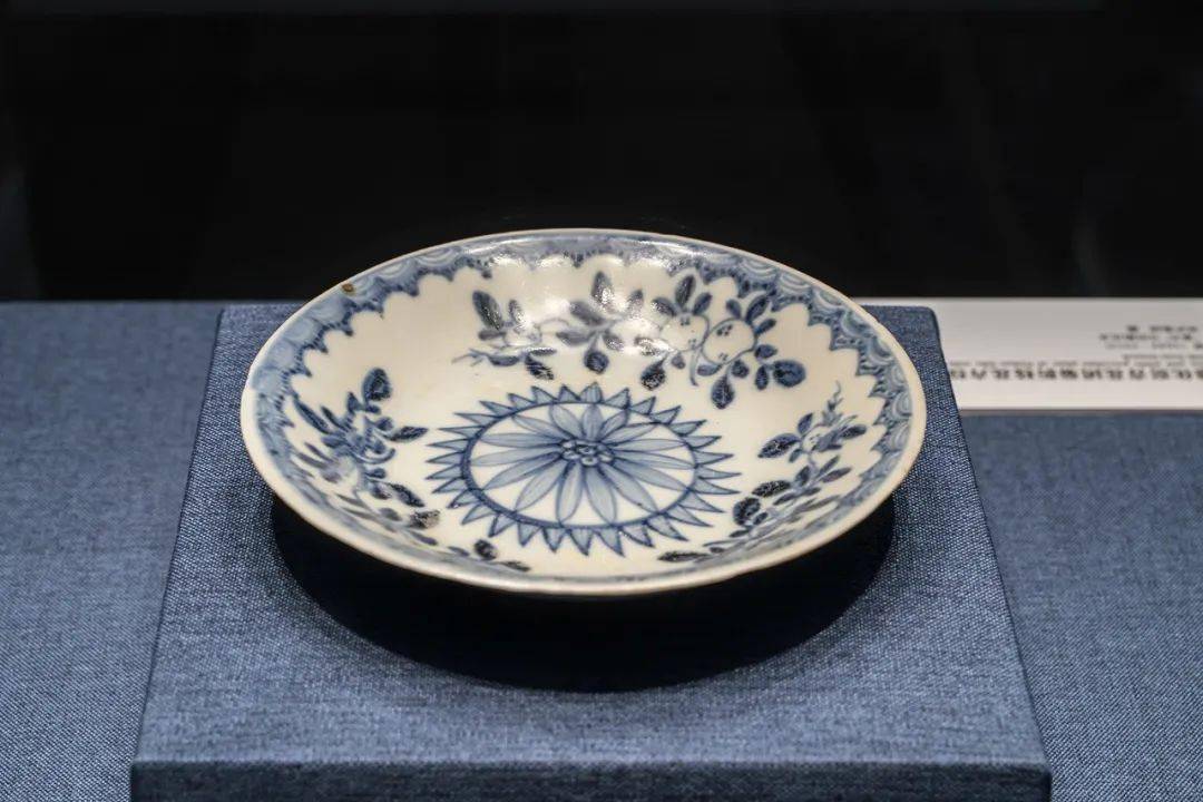"泰兴"号沉船文物中国首展,见证海上丝绸之路!_瓷器