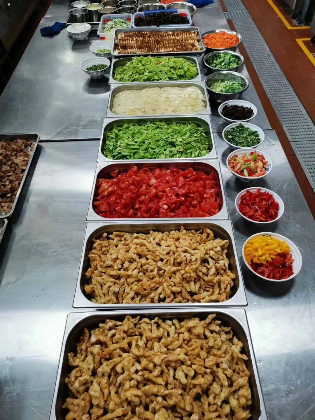 【陕派·团餐】团餐新锐字号鲜,文景路上秦诚轩