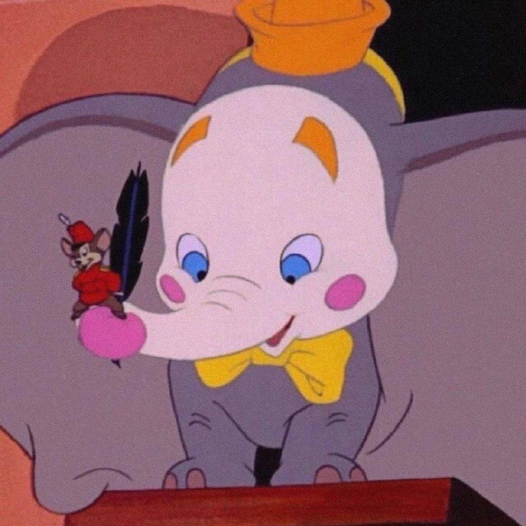 屋顶|今日头像 | 云朵偷喝了放在屋顶的酒