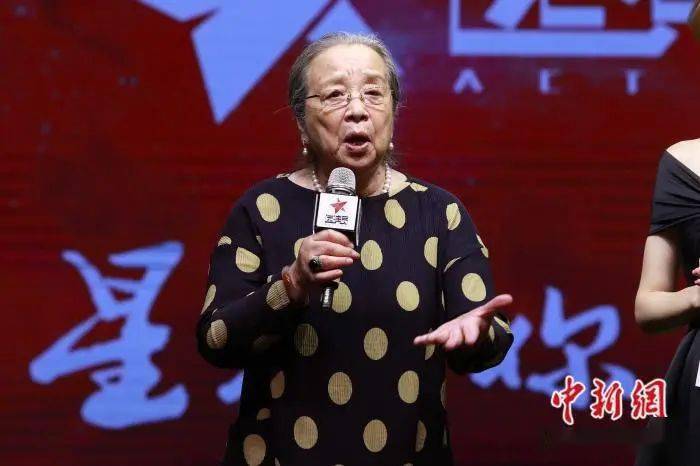 原来，“容嬷嬷”才是好人