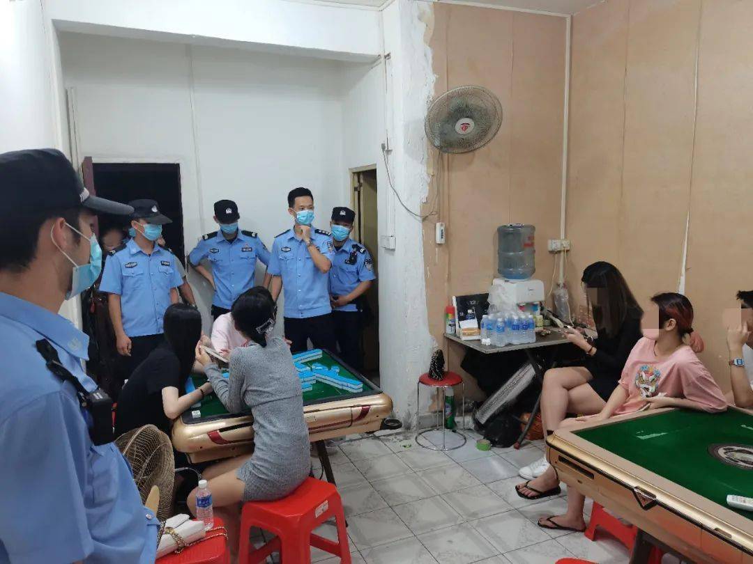 汕尾警方抓获17人其中涉黄违法犯罪人员10名