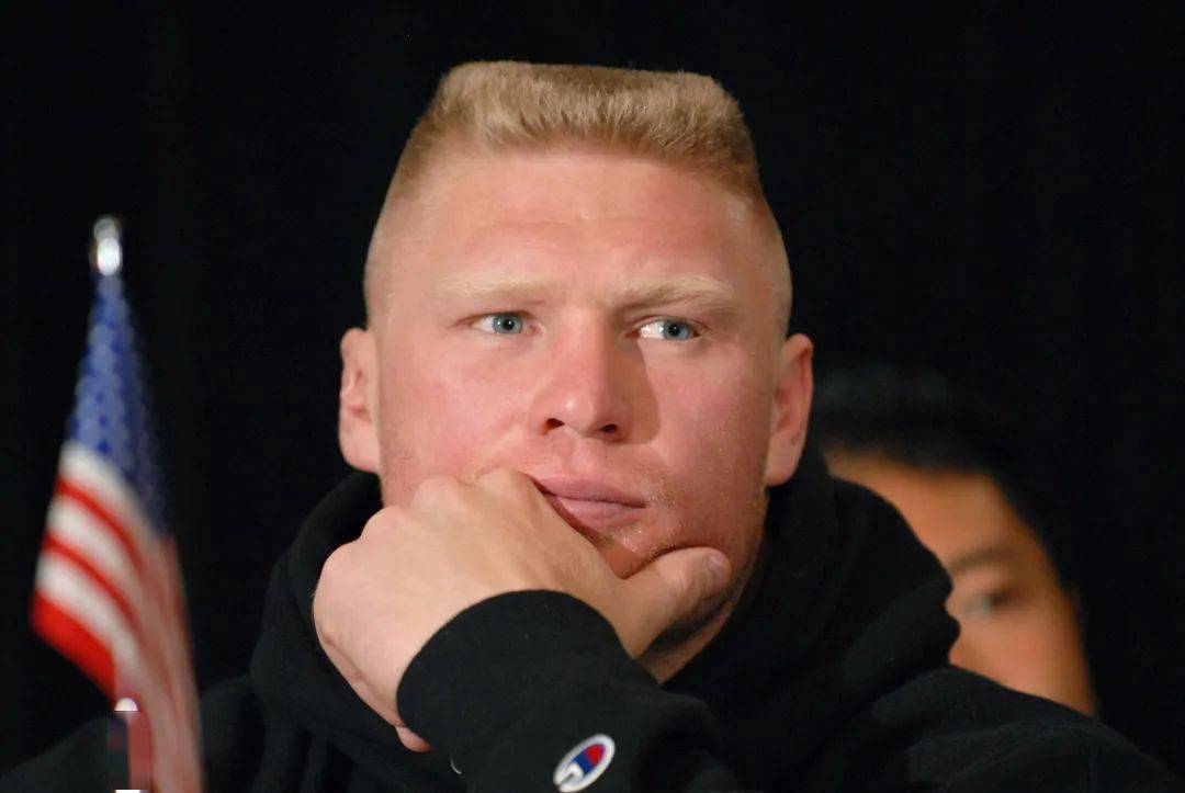 在这,大布在wwe和ufc的故事就不多提了.