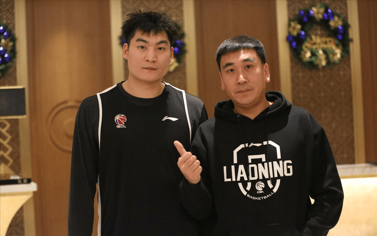 杨鸣欠考虑,辽宁男篮宣布草率决定,cba争冠又被杜锋甩开差距
