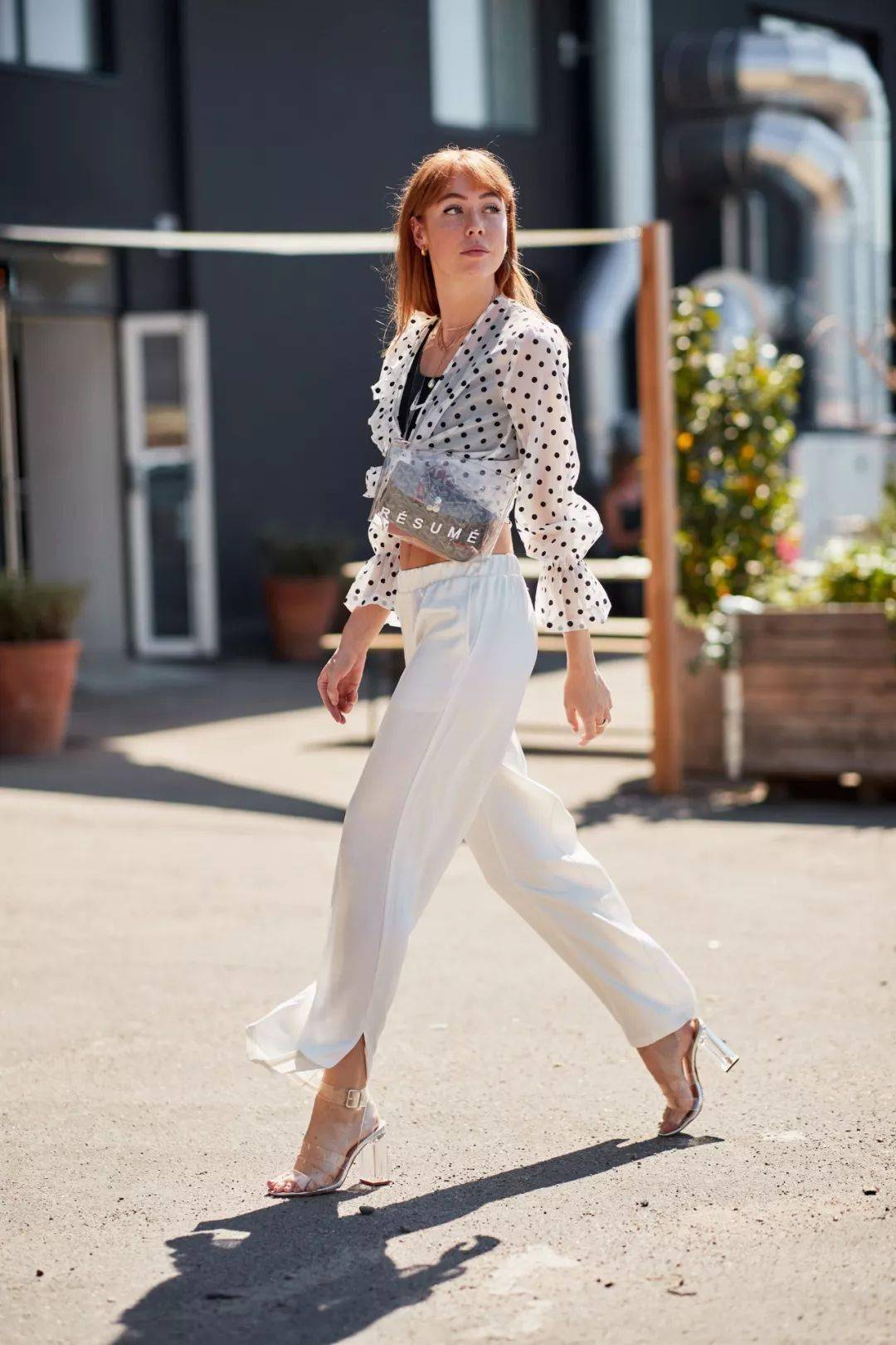 视觉|“衬衫 + 阔腿裤”才是真爱CP呀，夏末初秋就这样穿!