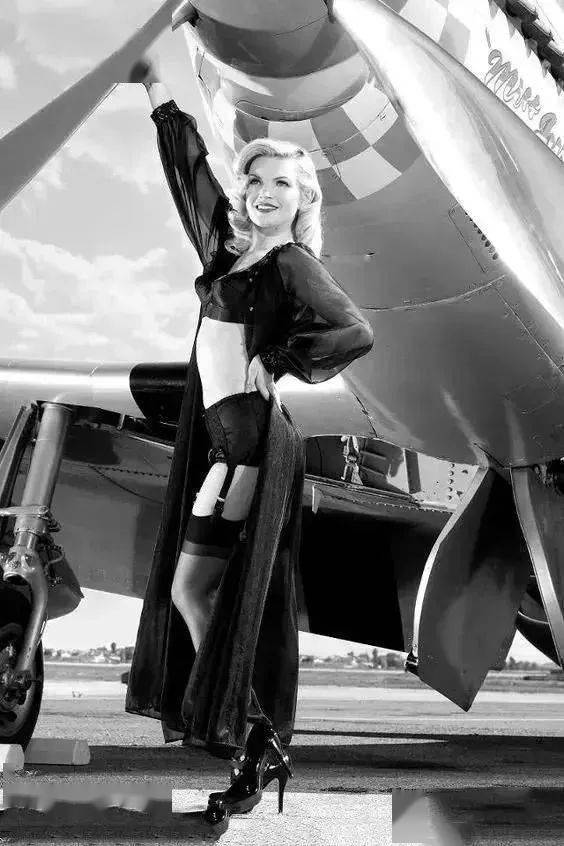 美国冷战时期的大尺度宣传画让人难以相信太罕见