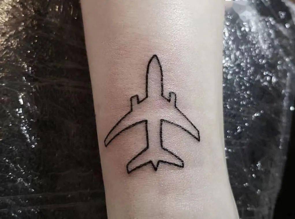 飞机纹身图案手稿图片