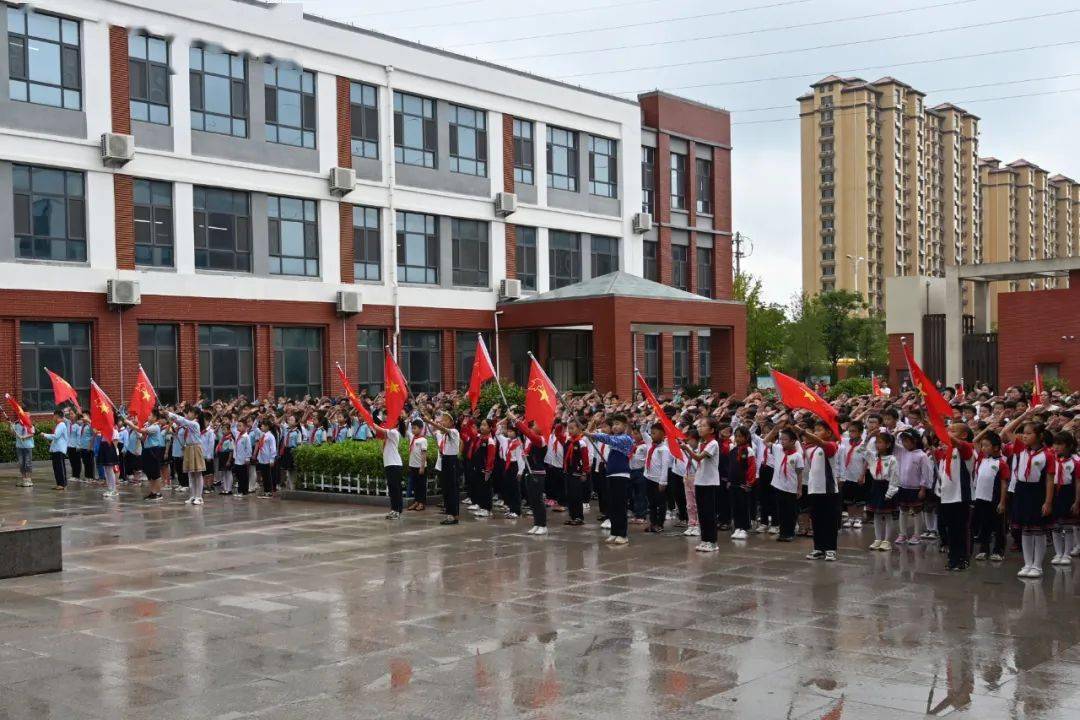 今天,我们开学啦!