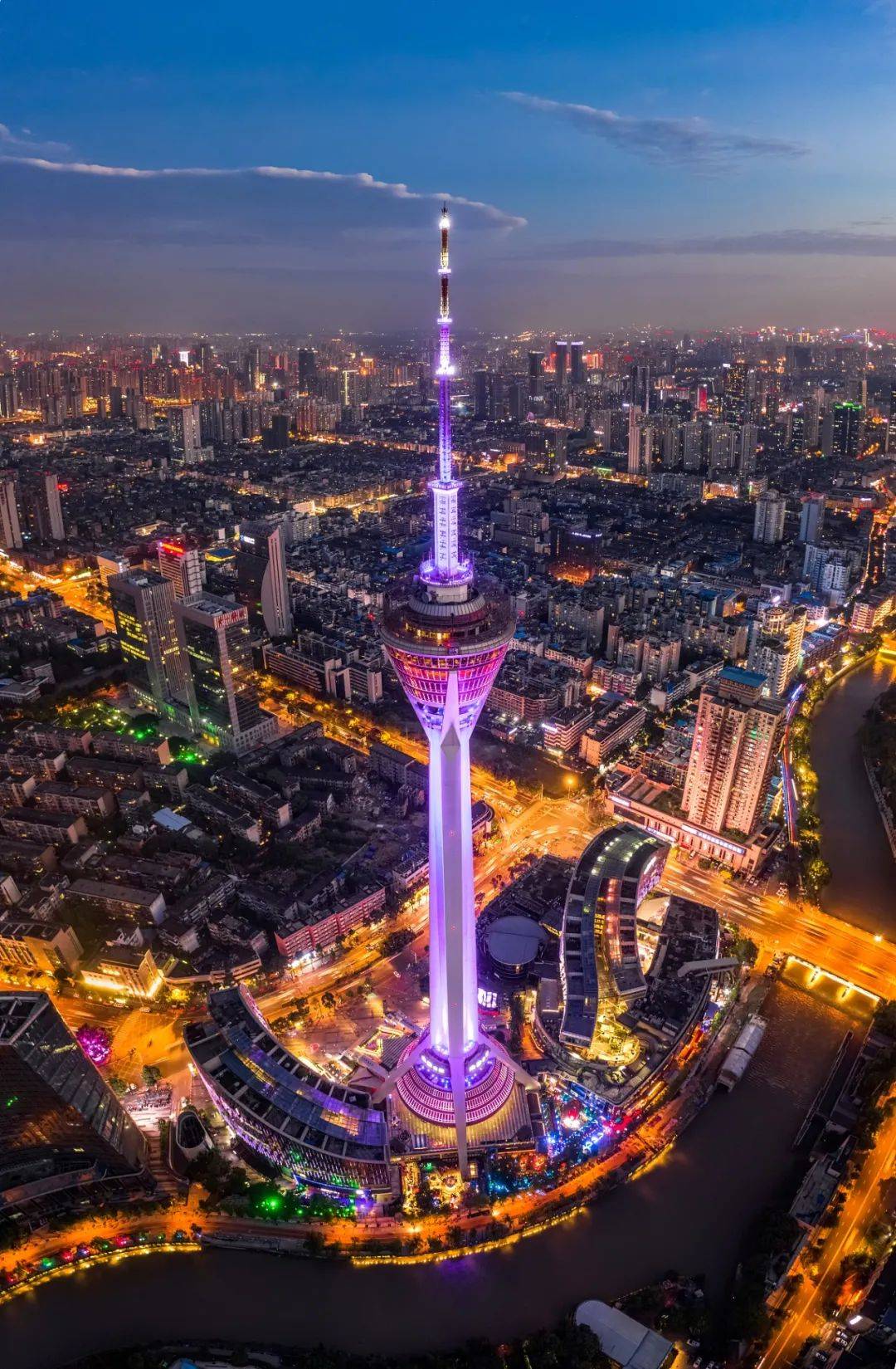 成都,广州与上海的奢侈品城市观 | 推荐