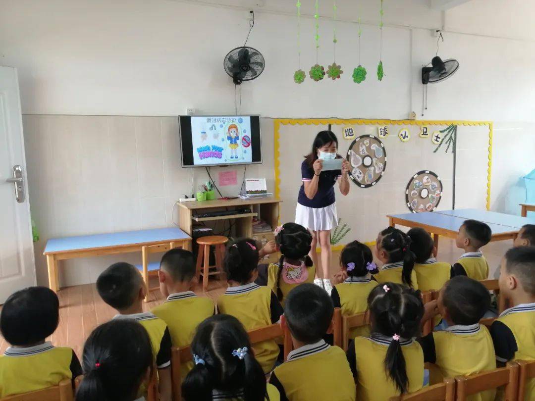 东涌镇南涌小学图片