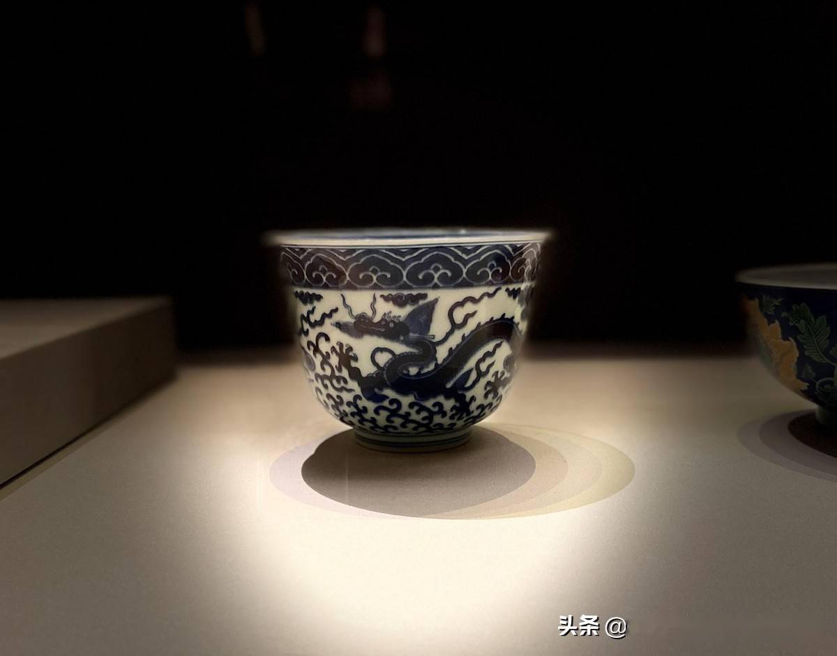 国博金玉满堂展:清宫餐具彰显皇室生活的精美华丽