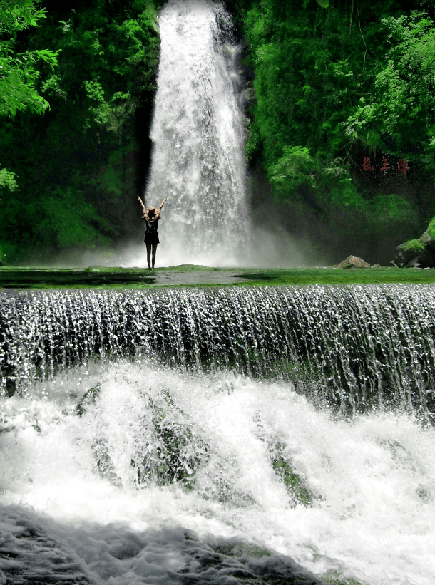 也有山靈溪河漂流豐源超長網紅泳道雲門山水上樂園待到夏天時,一起玩