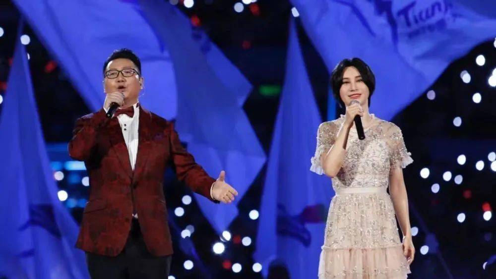 追着未来出发唱响时代新声访三连冠的全运会会歌演唱者周澎