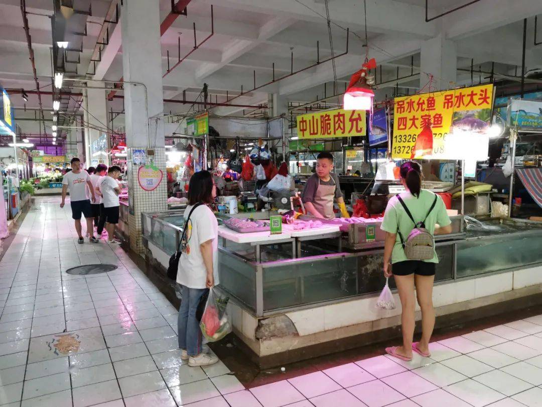 快跟发布君来看看 龙江镇仙塘市场和盈信街市 两个市场的完成升级