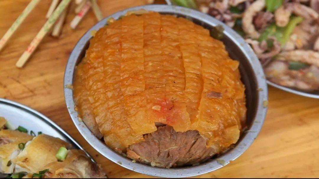 围观藤县农村最经典的酒席菜扣肉你能吃几件